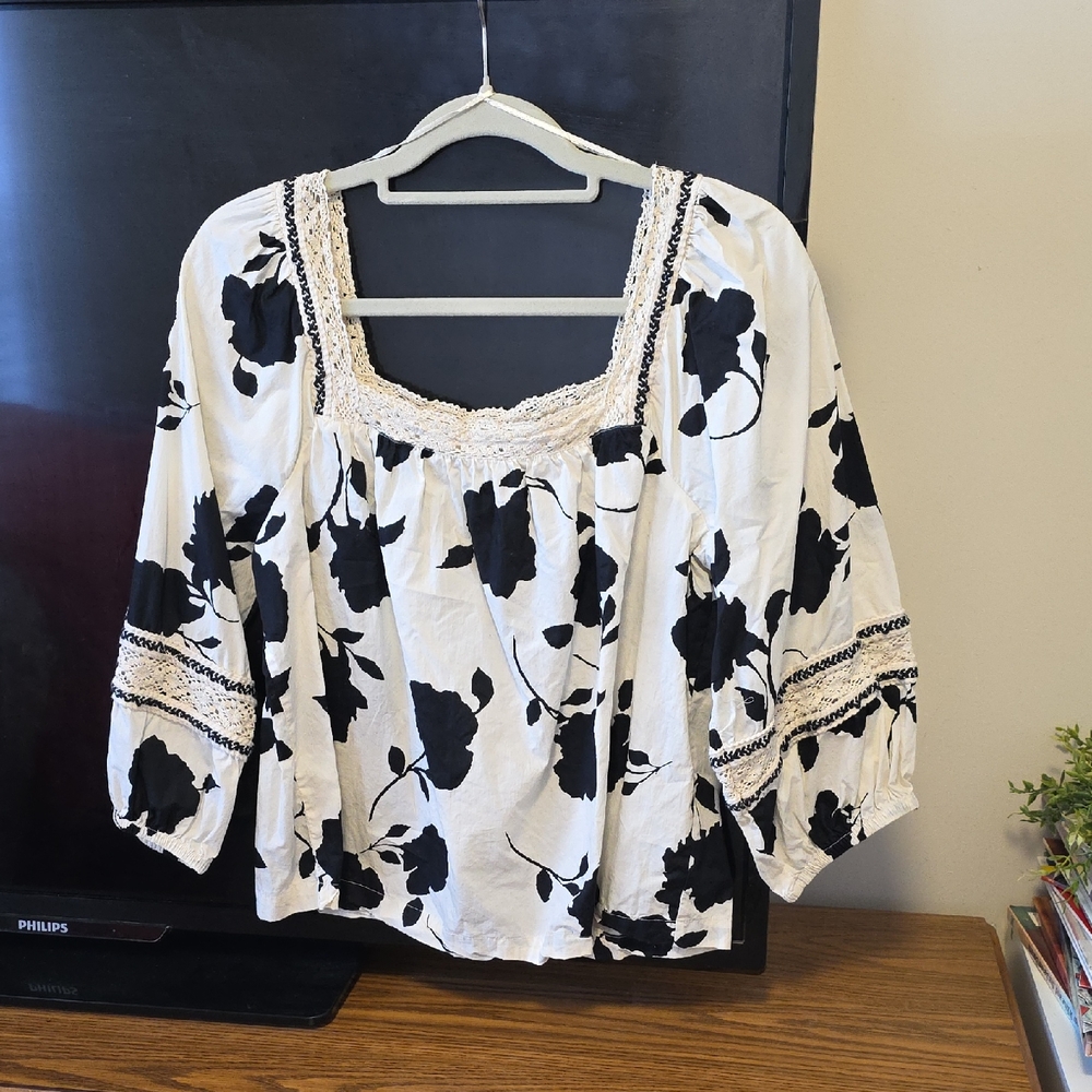 Maurices Black and White Floral Blouse